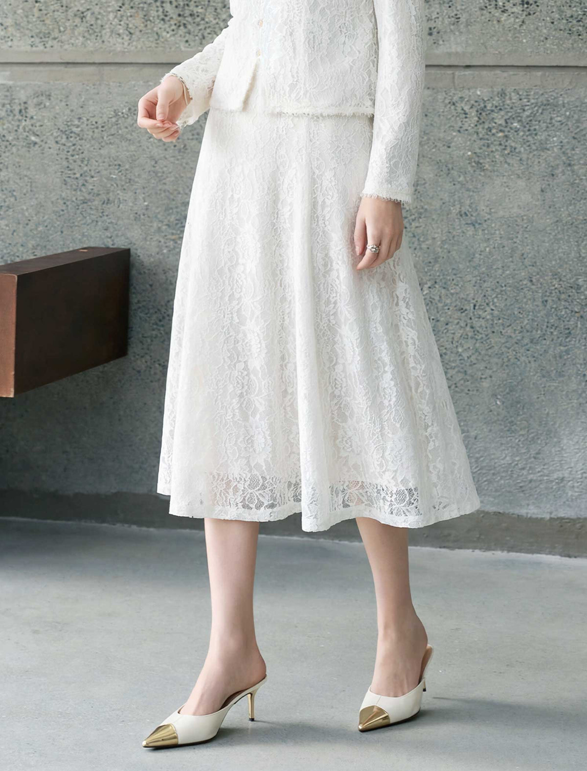 Floral Lace High-Waist A-Line Midi Skirt