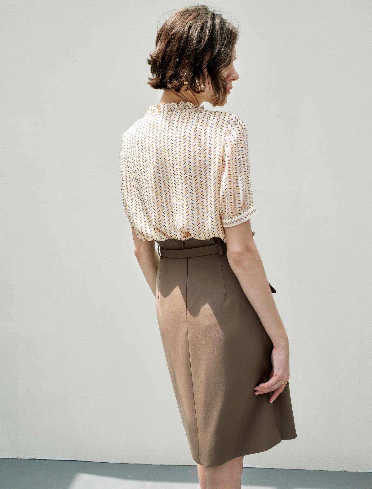Ruffle Collar Striped Puff Sleeve Short Sleeve Top