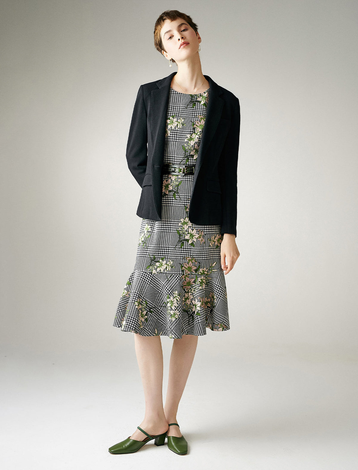 Floral Print Crewneck Belted Dress
