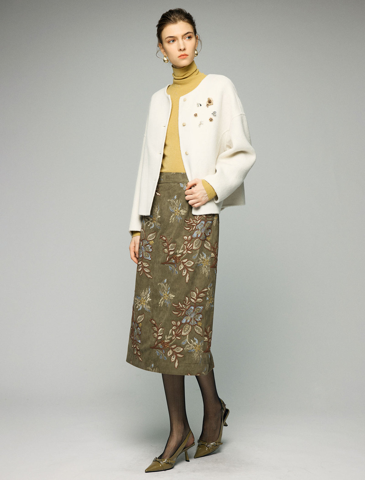 Wool Blend Beaded Floral Applique Crewneck Cropped Jacket