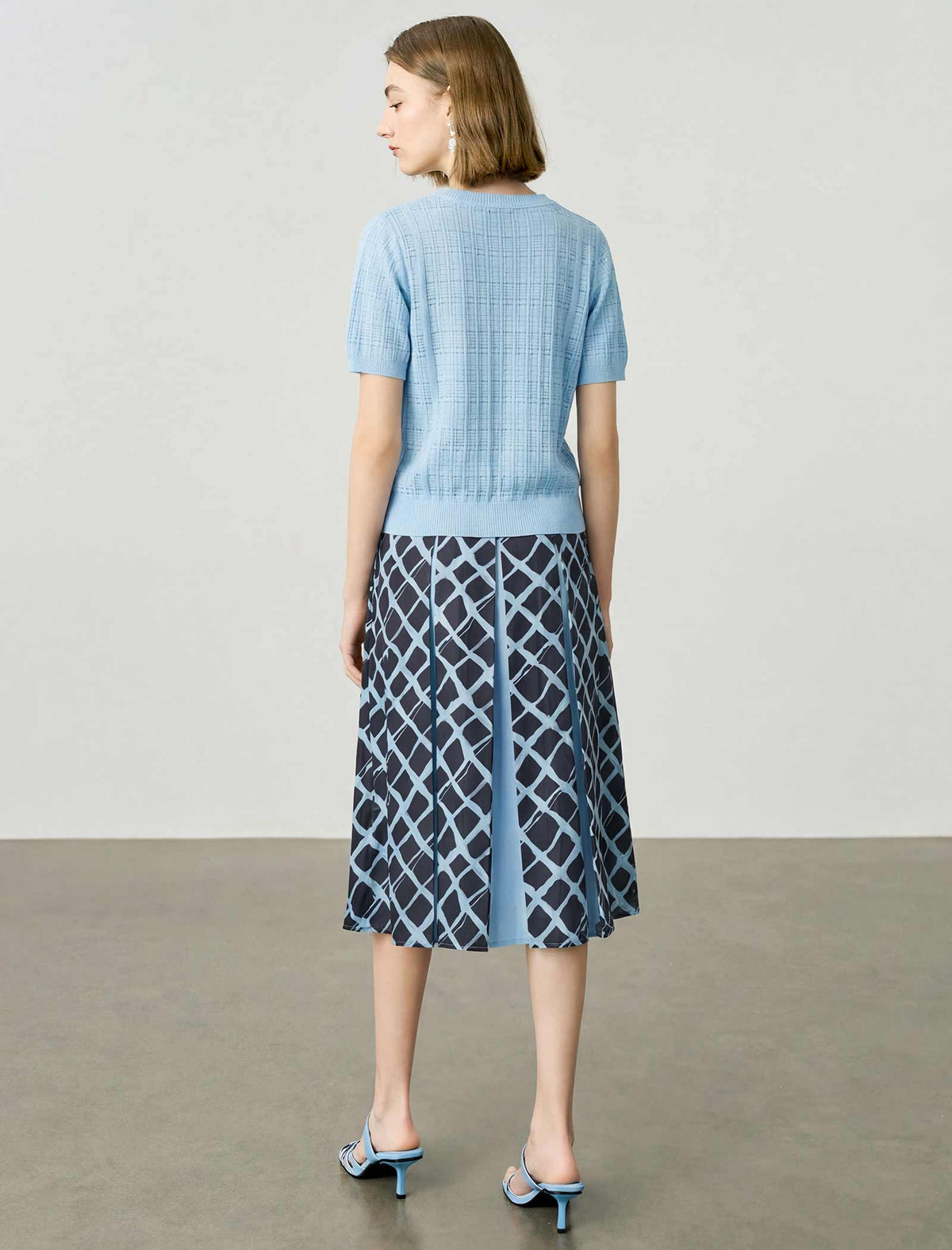 High-Waisted Geometric Print Pleated Midi Skirt