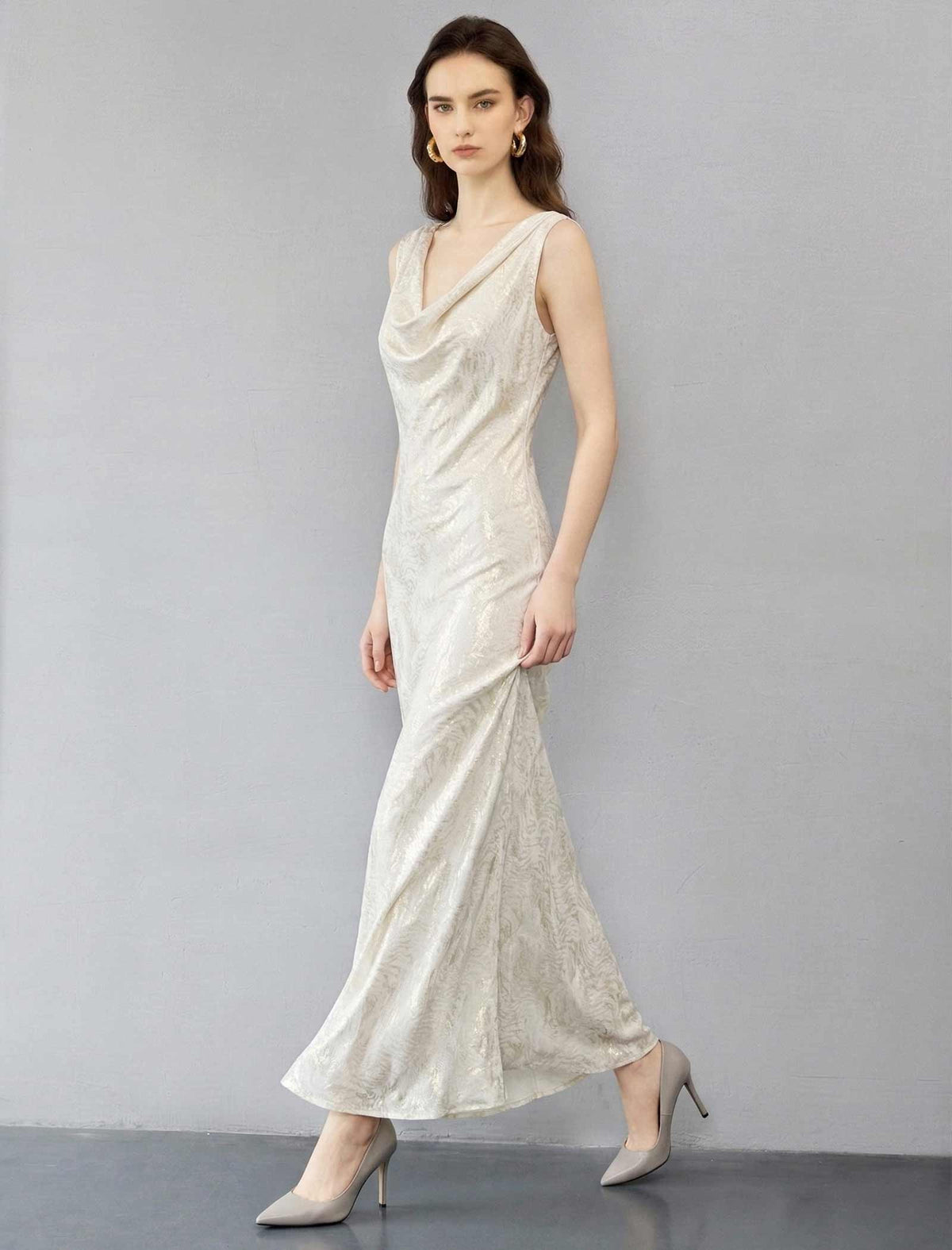 Mulberry Silk Slim Fit Sleeveless Slip Dress