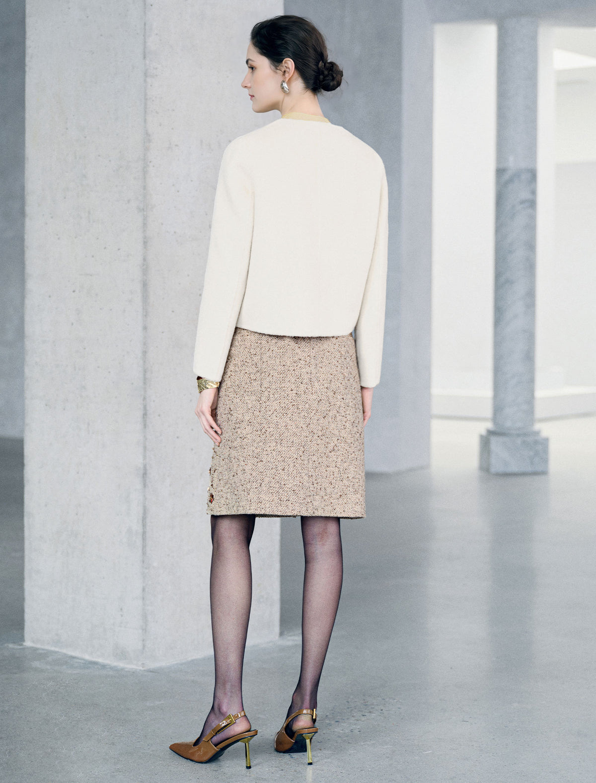 Wool Blend Round Neck Metal Button Cropped Jacket