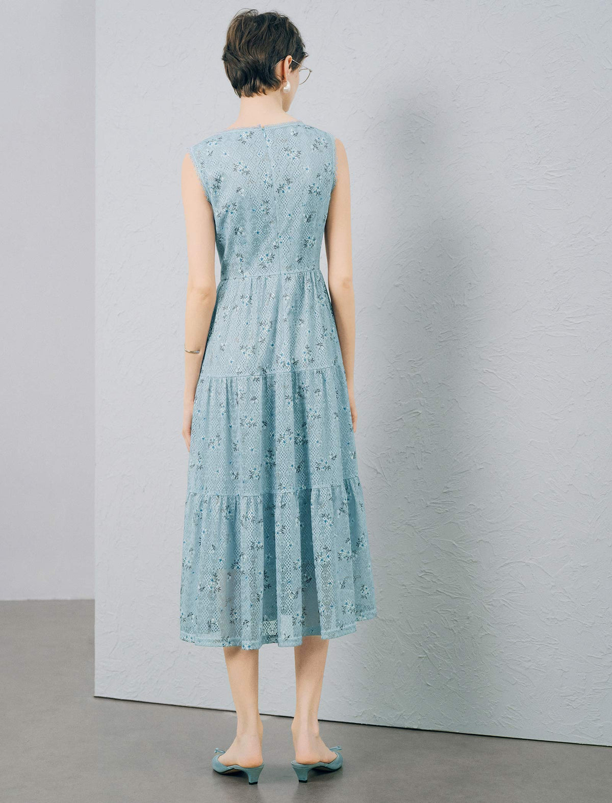 Square Neck Sleeveless Floral Lace Tiered Midi Dress
