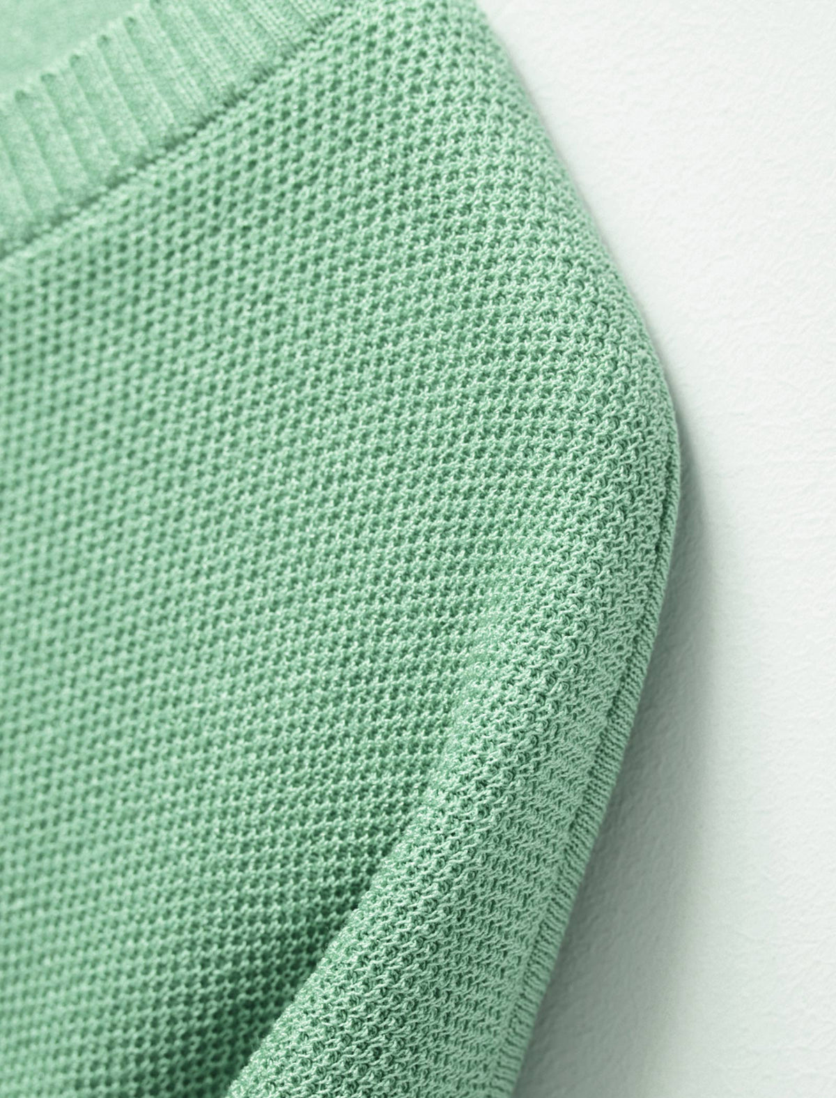 V-Neck Short Sleeve Knit Top