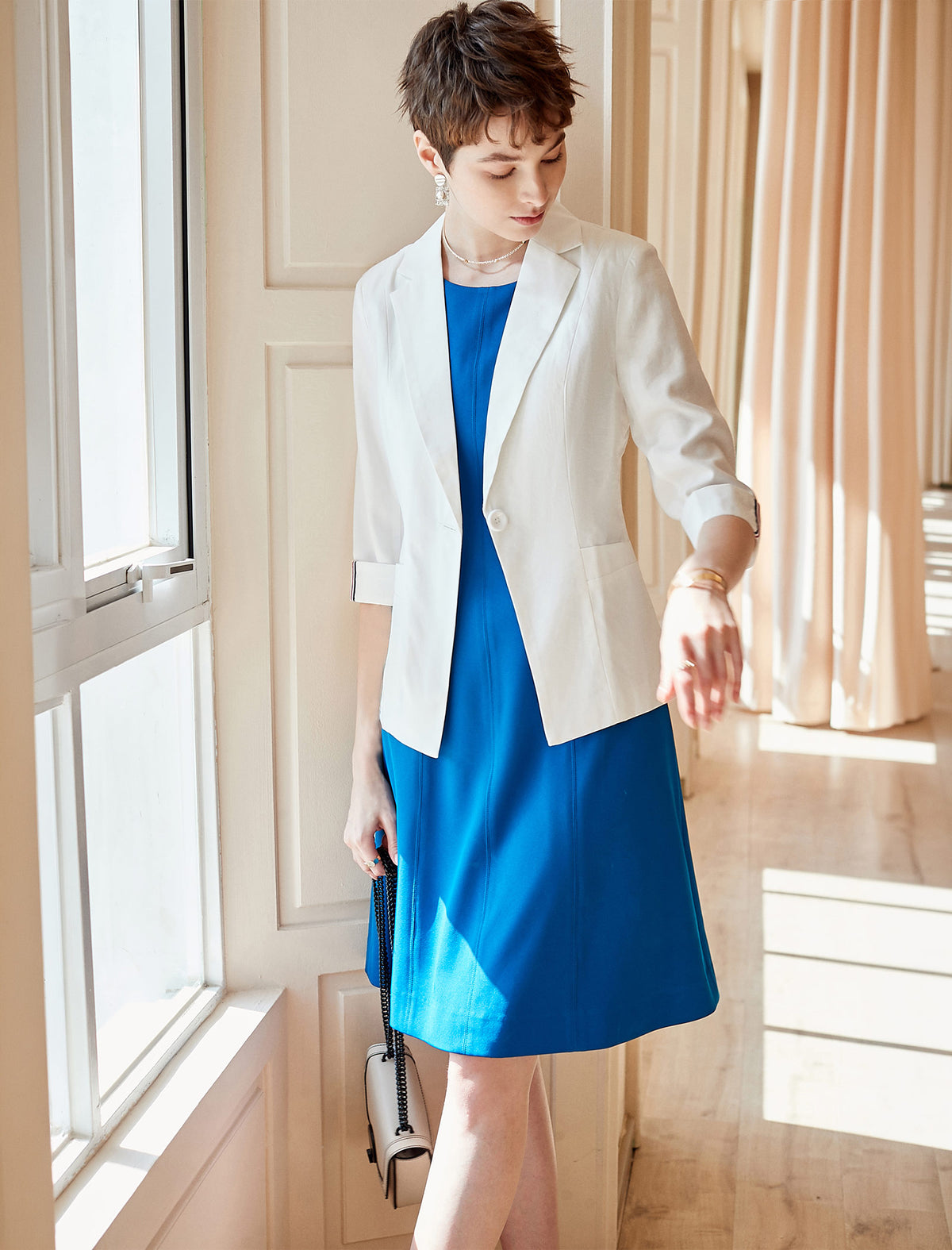 Crewneck Sleeveless Fitted A-Line Dress
