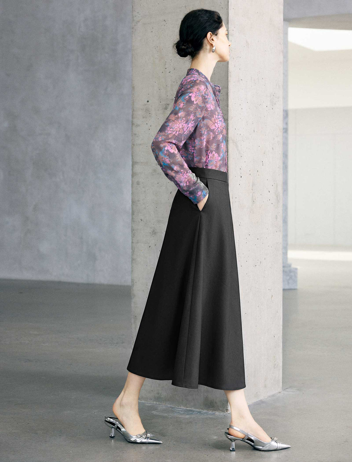 Printed Stand Collar Pleated Chiffon Blouse