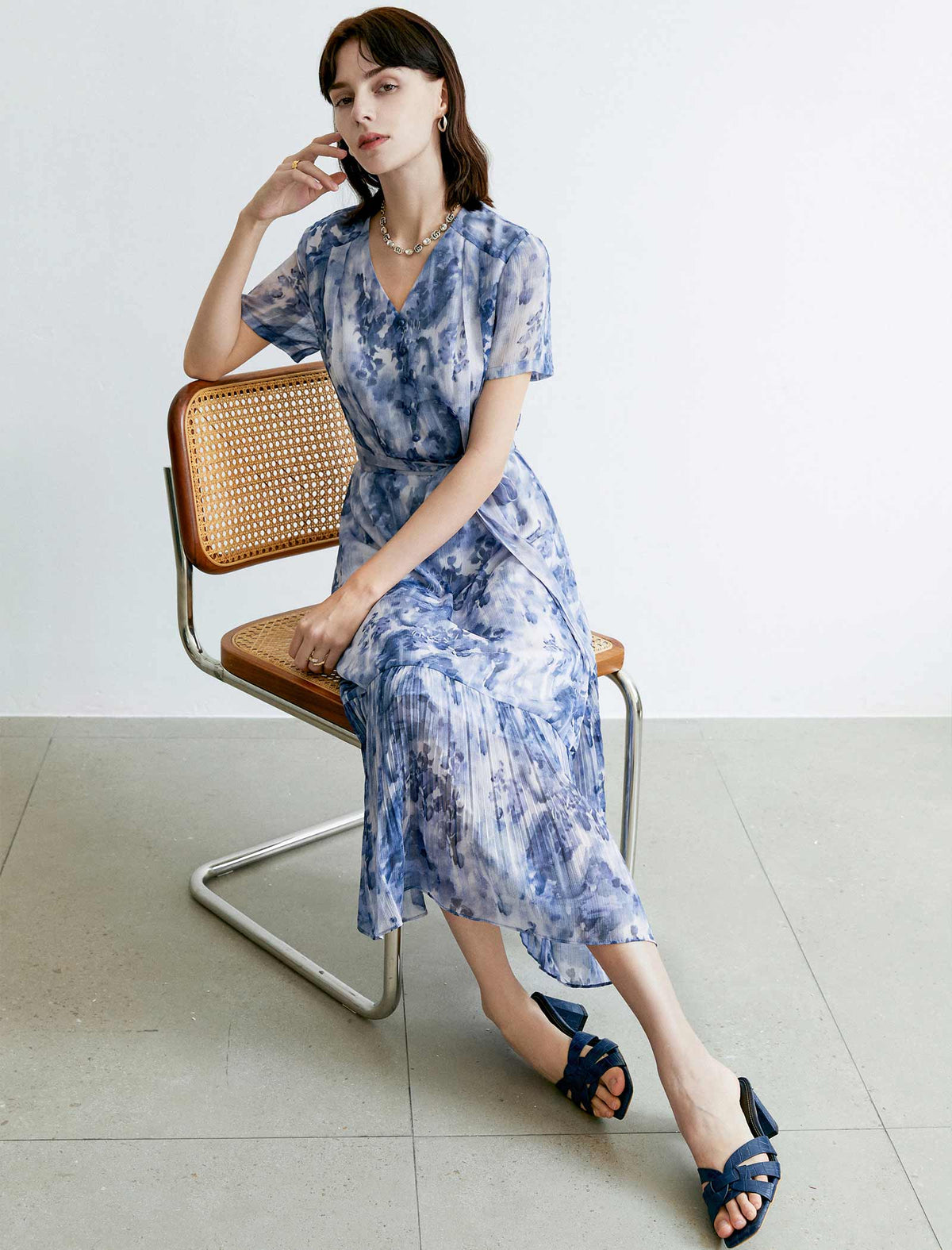 V-Neck Printed Mermaid Dress
