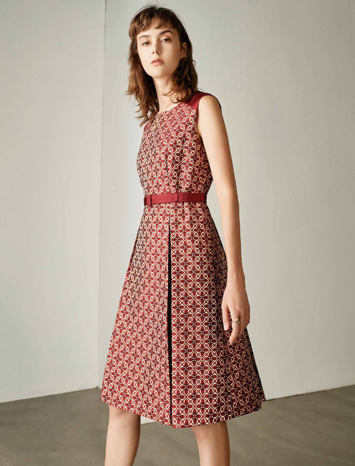 Sleeveless Geometric Jacquard Dress