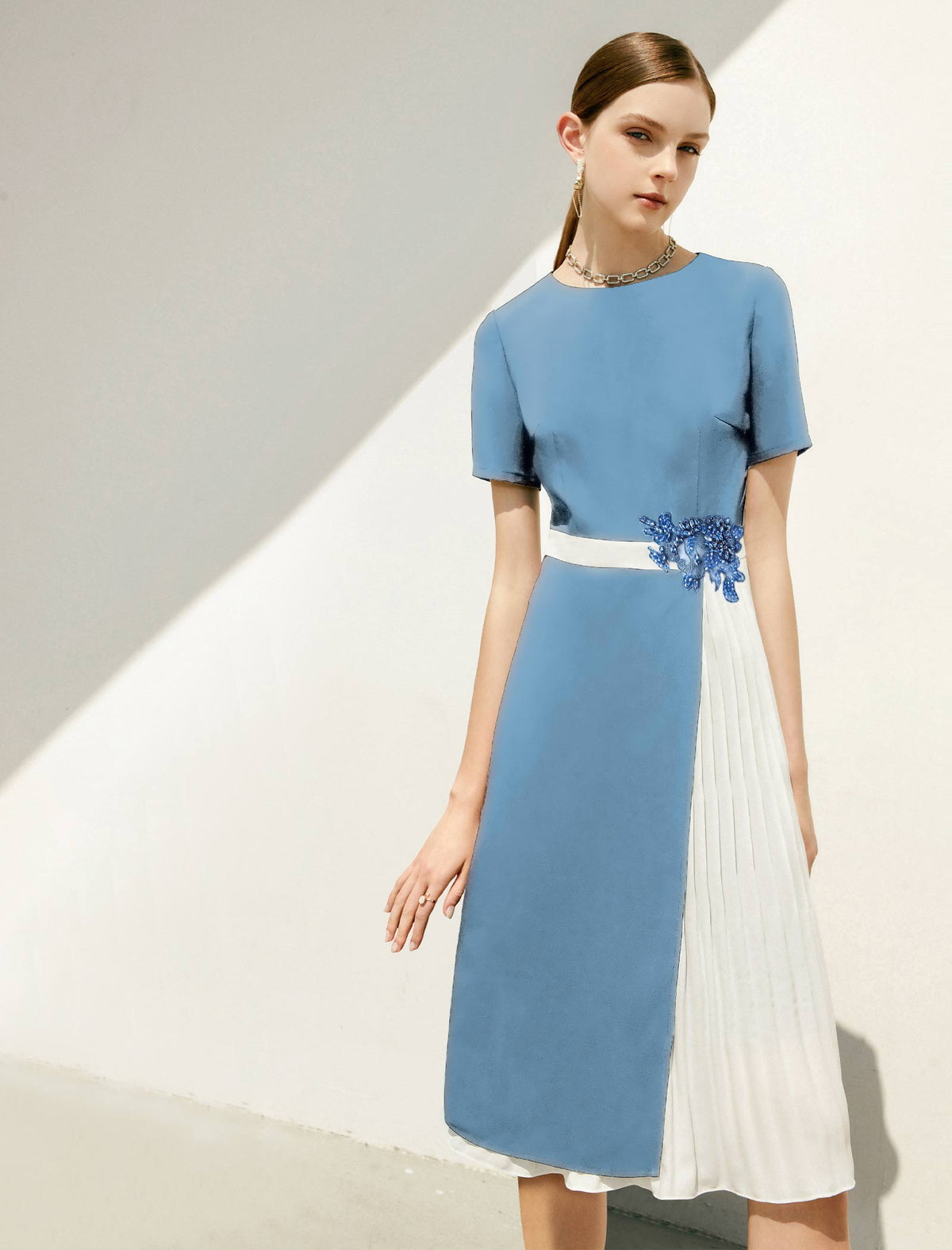 Round Neck Asymmetric Color-Block Dress