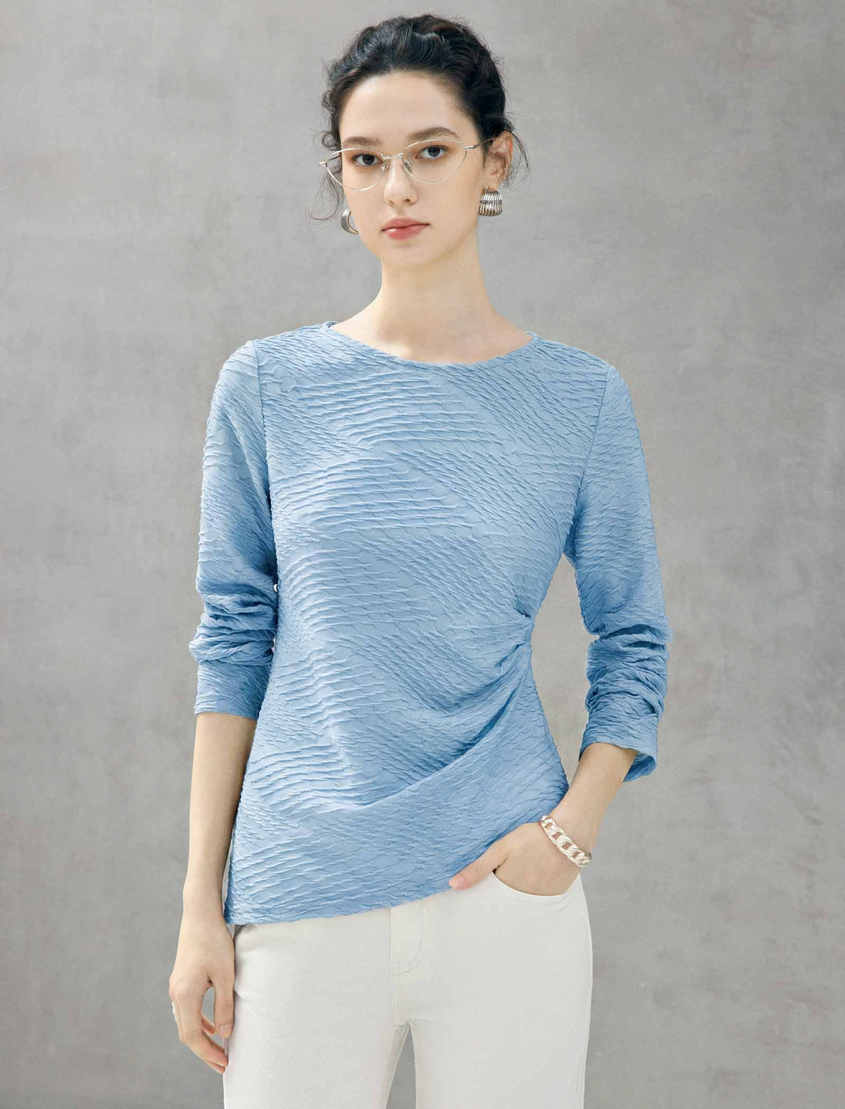 Textured Round Neck Long Sleeve Knit Top