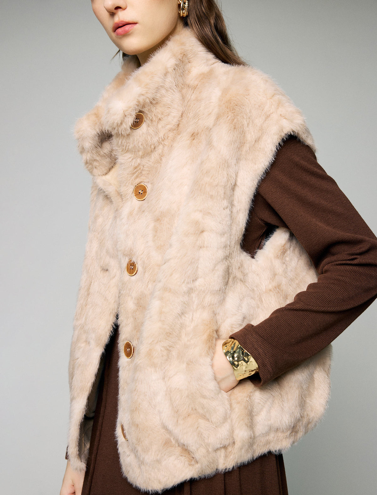 Stand-Collar Button-Front Sleeveless Cropped Vest