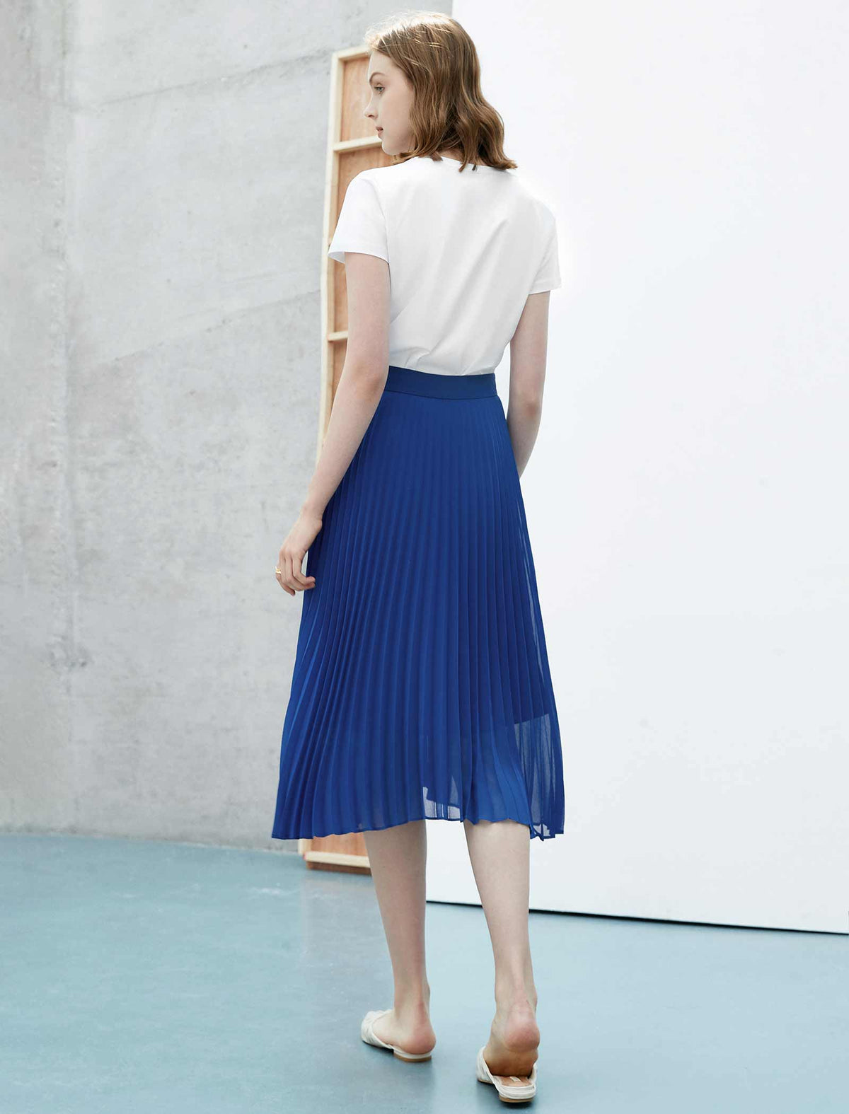 Minimal Pleated A-Line Skirt