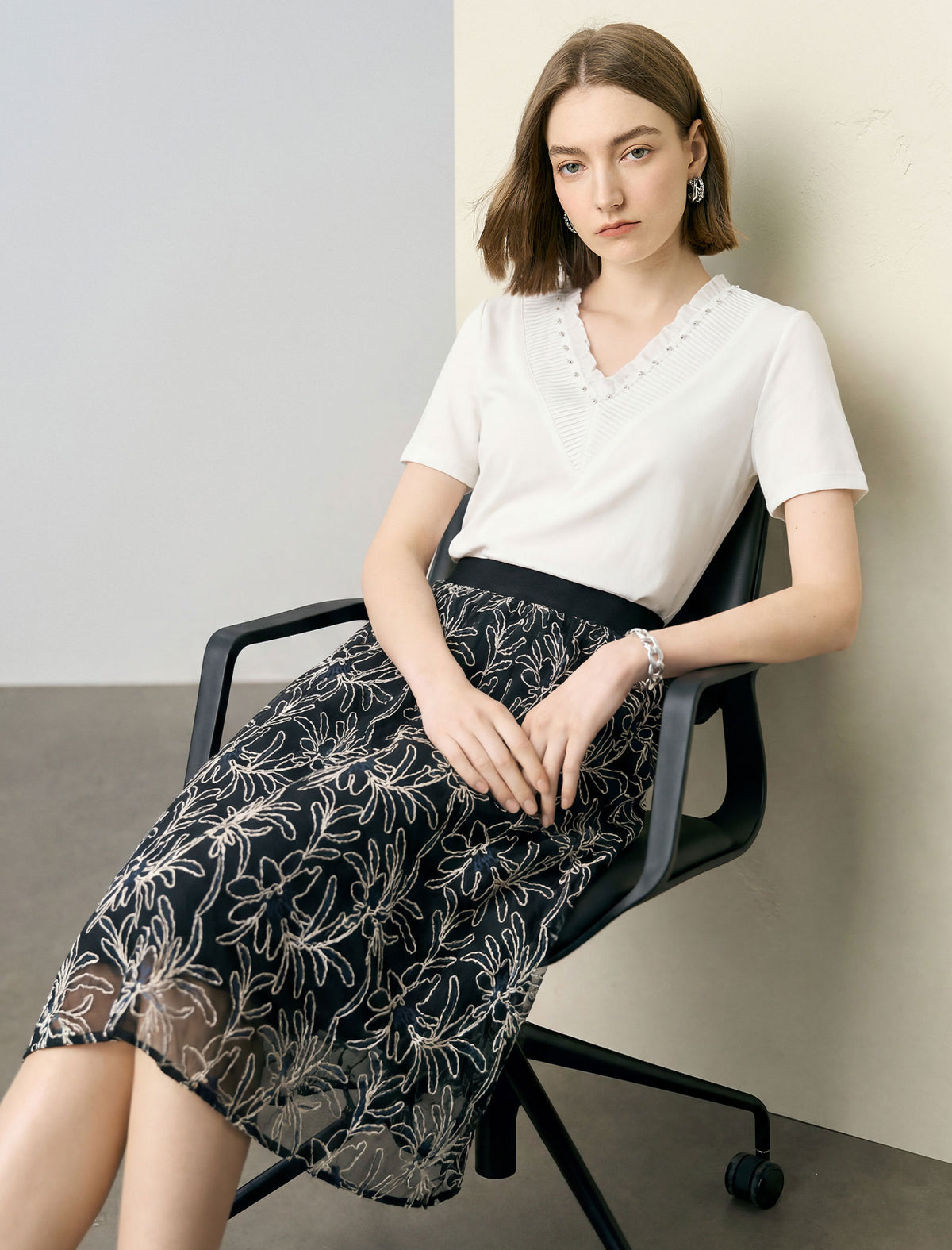 V‑Neck Pleat‑Detail Short‑Sleeve Top