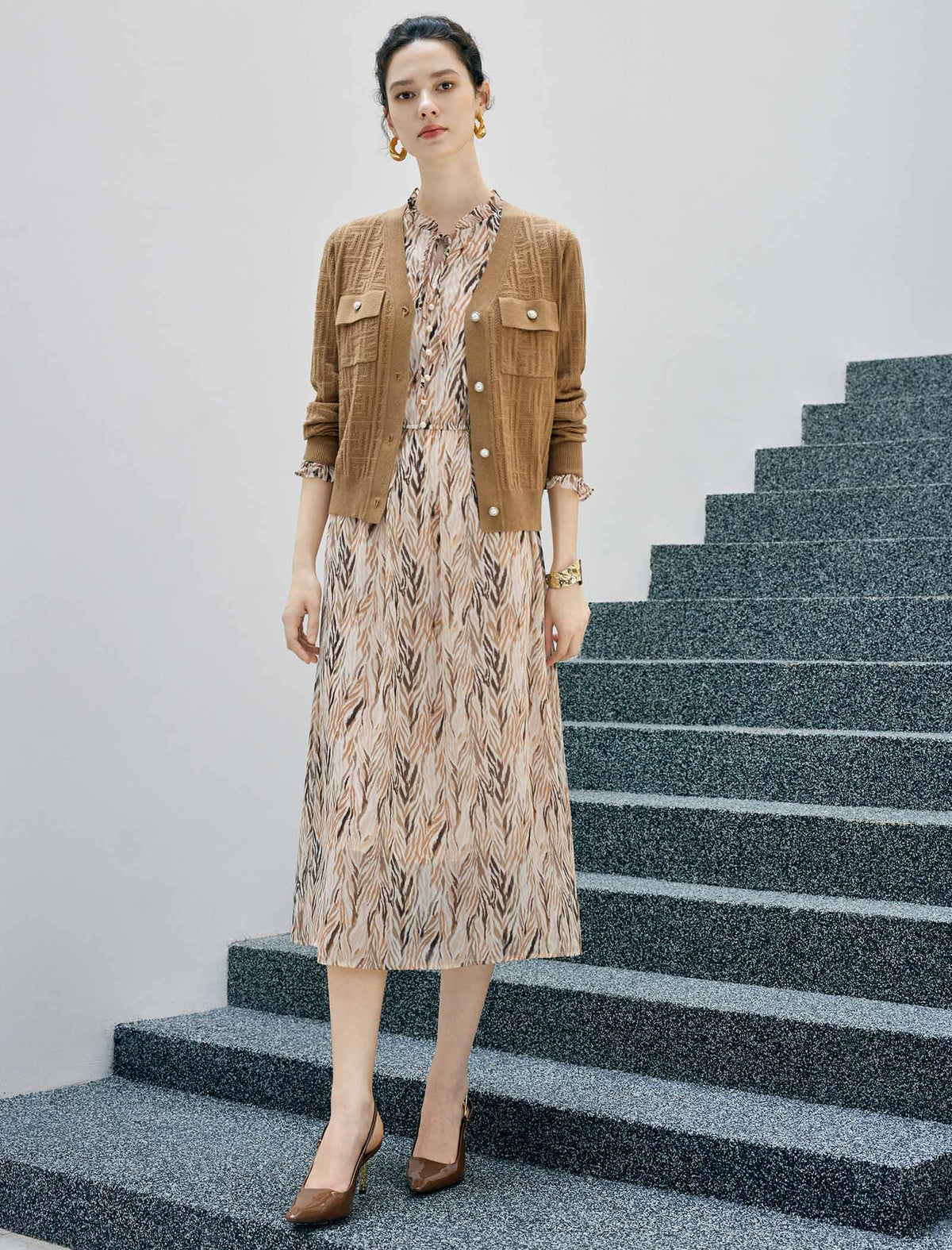 Floral Print Tie Neck Long Sleeve Midi Dress