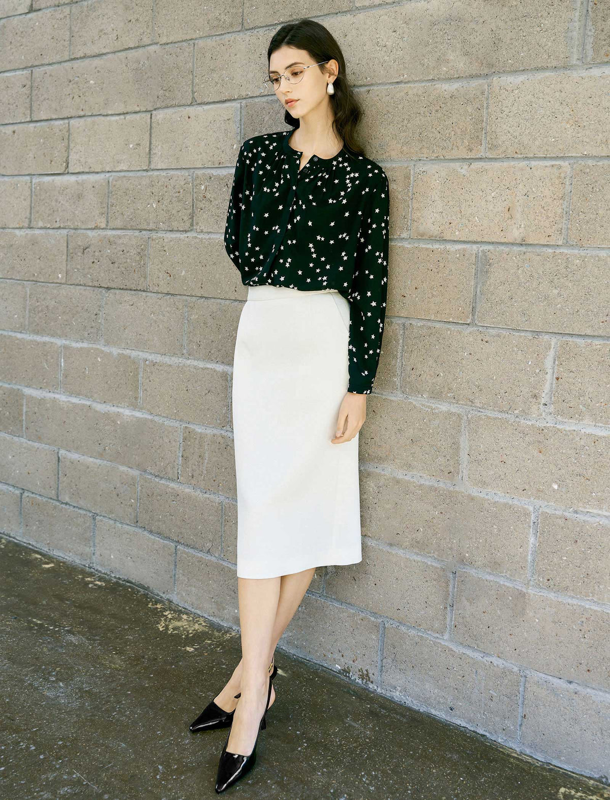 Star Print Mandarin Collar Blouse