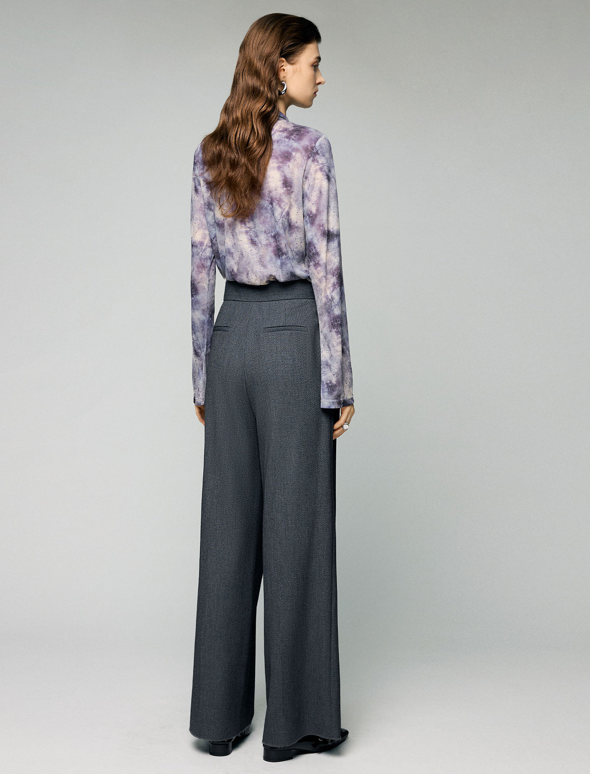 Printed Tie Neck Long Sleeve Knit Top