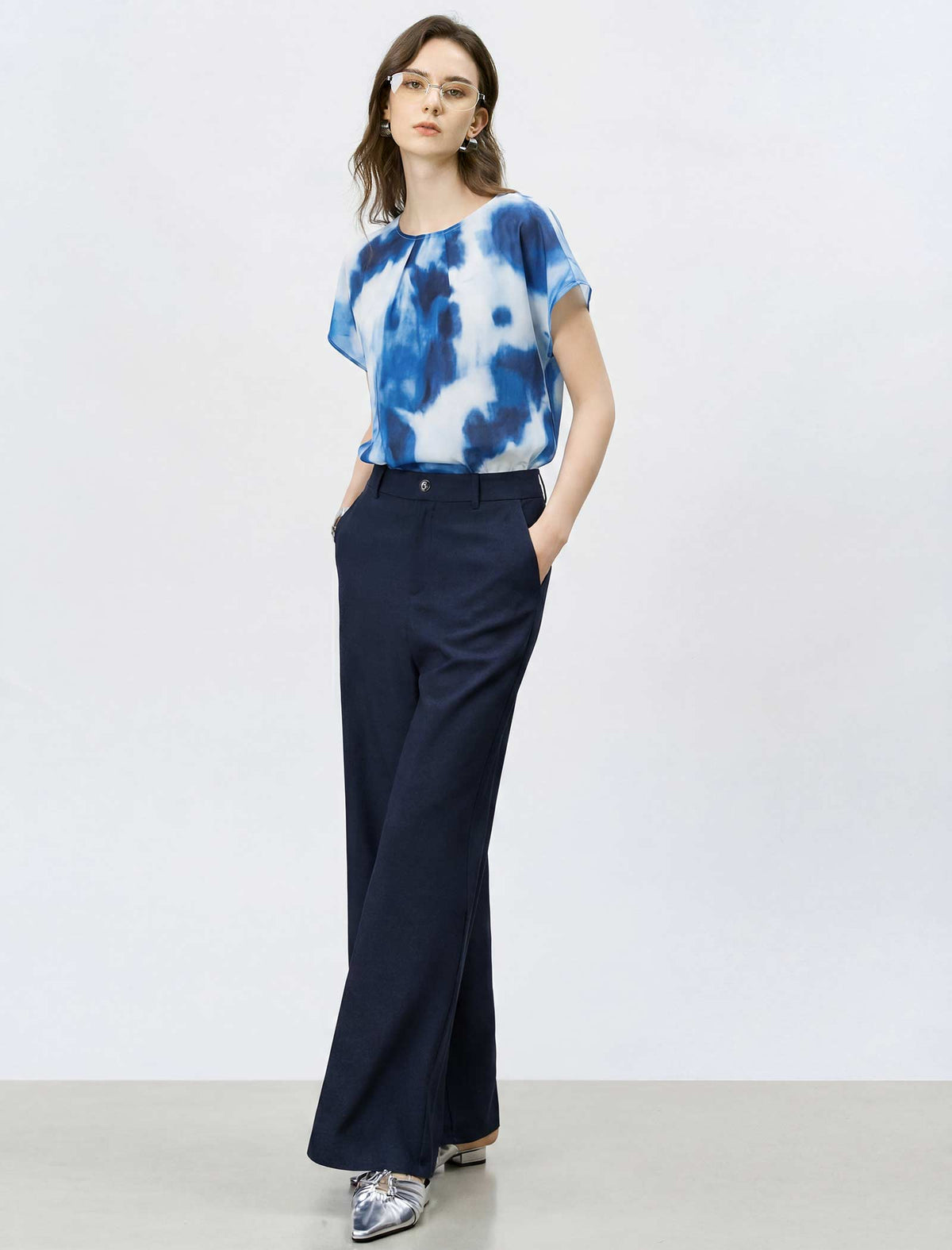 Mulberry Silk Watercolor Print Short-Sleeve Blouse