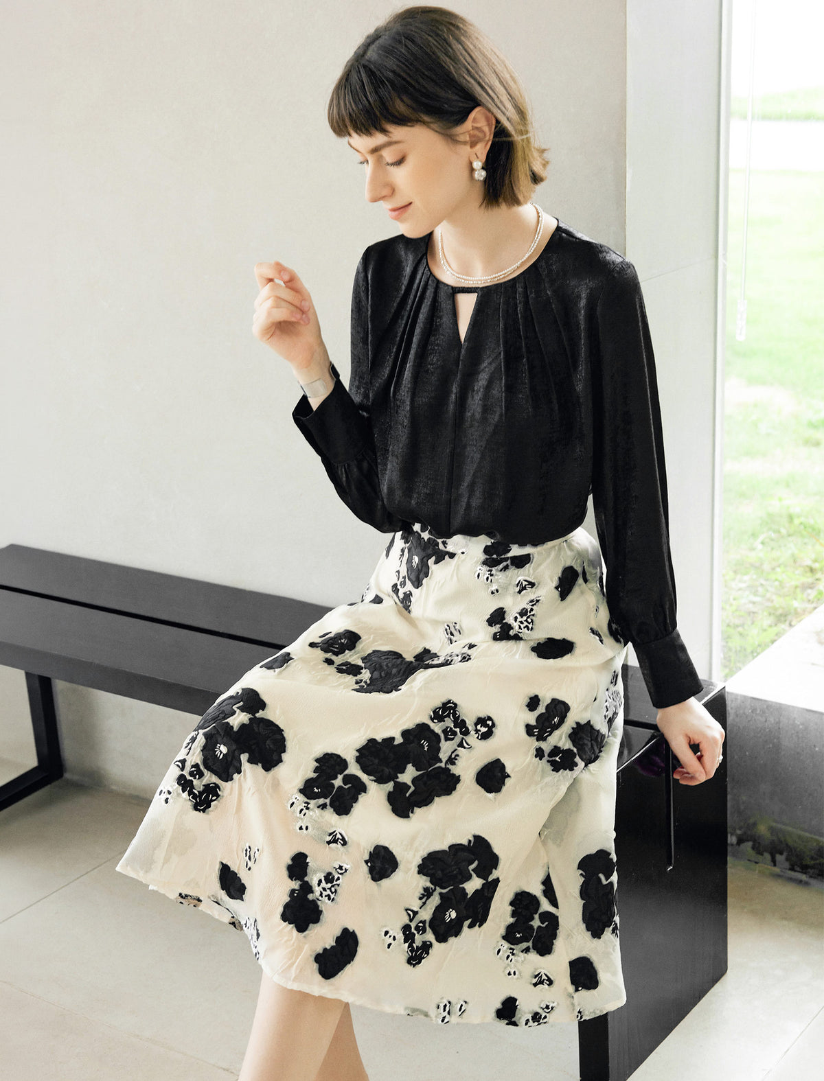 High Waist Floral Jacquard A Line Midi Skirt