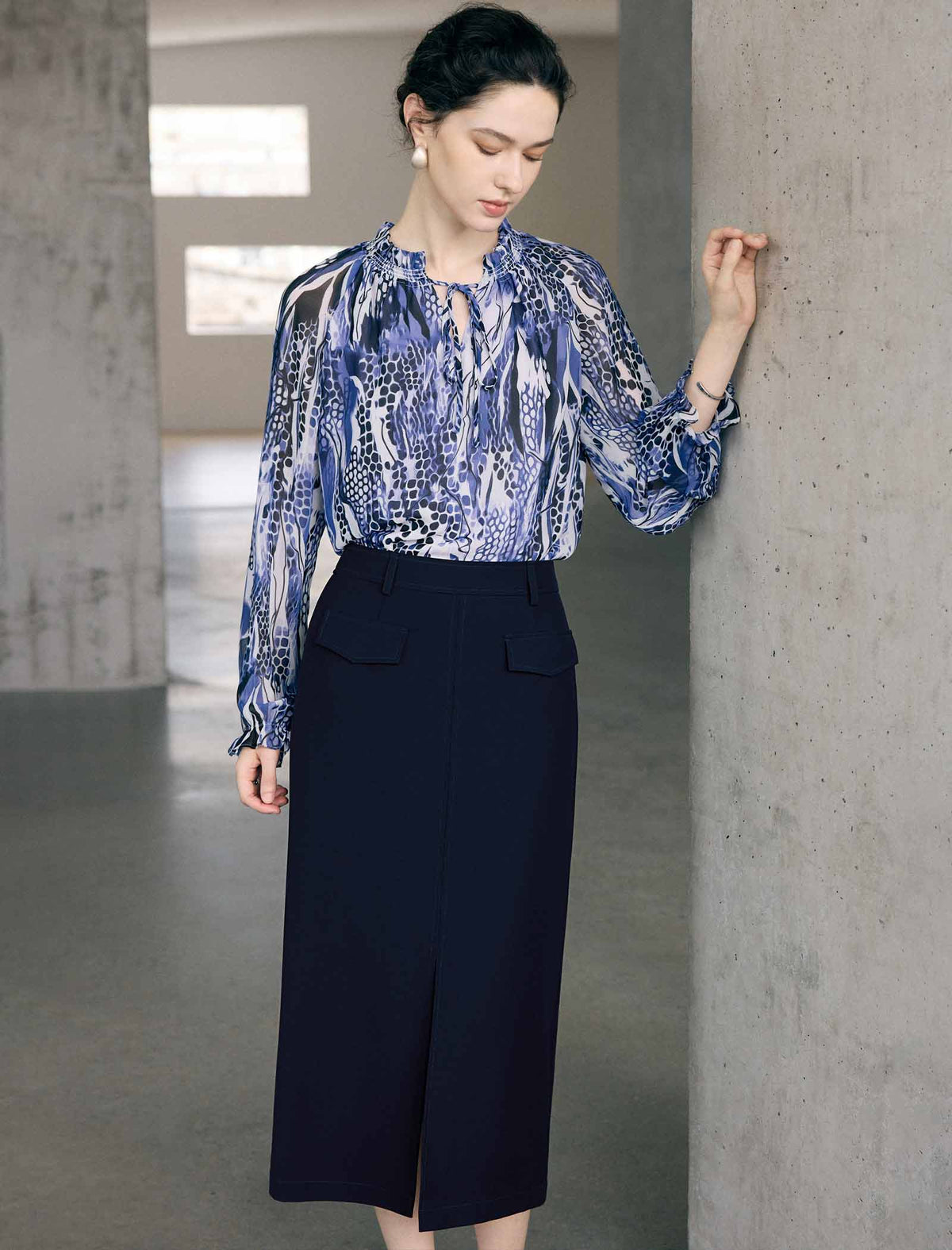 Abstract Floral Print Long Sleeve Office Blouse