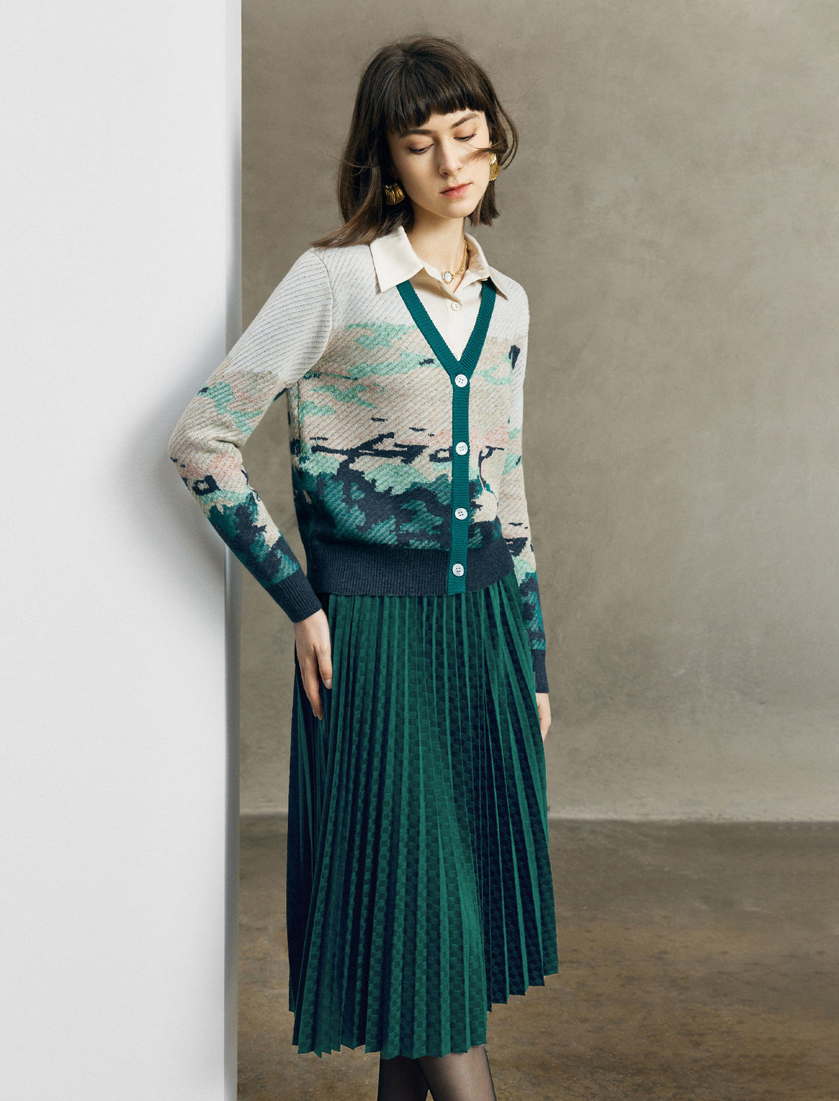 Pleated Velvet Textured Midi A Line Skirt