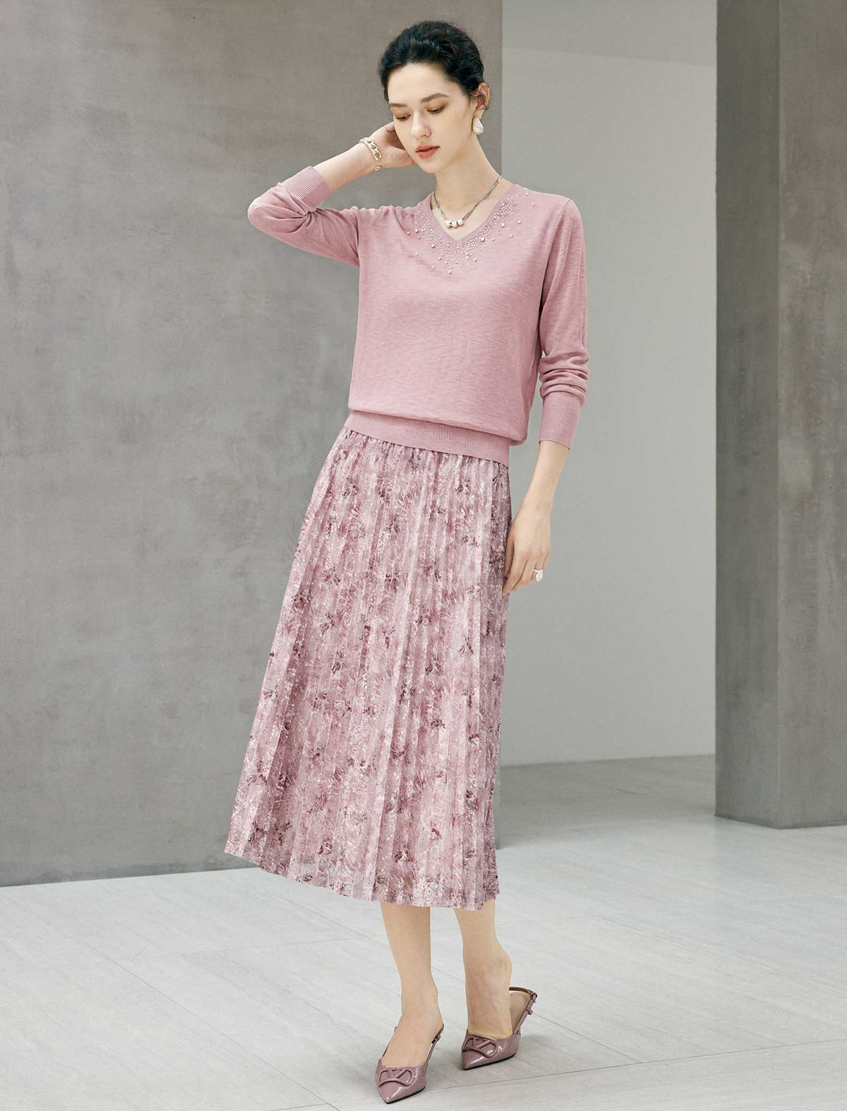 Dusty Pink Lace Pleated Midi Skirt