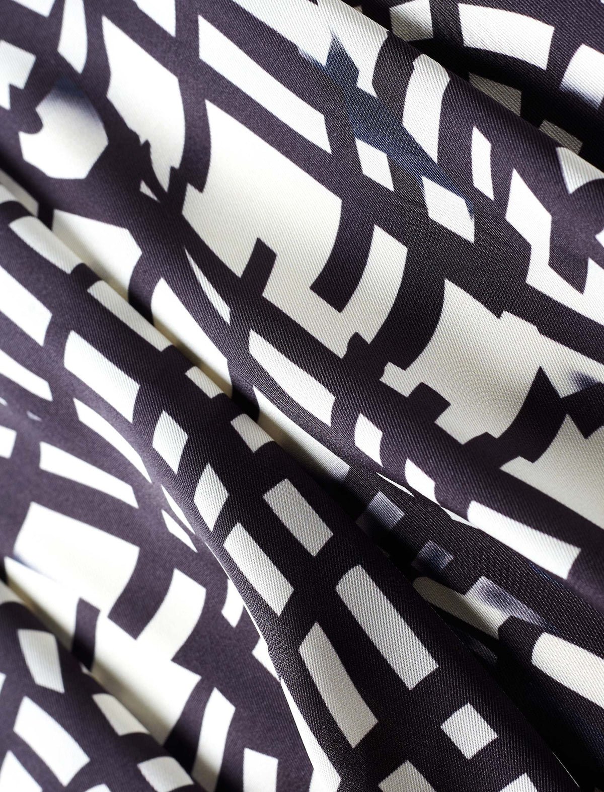 Geometric Print Pleated Midi Skirt