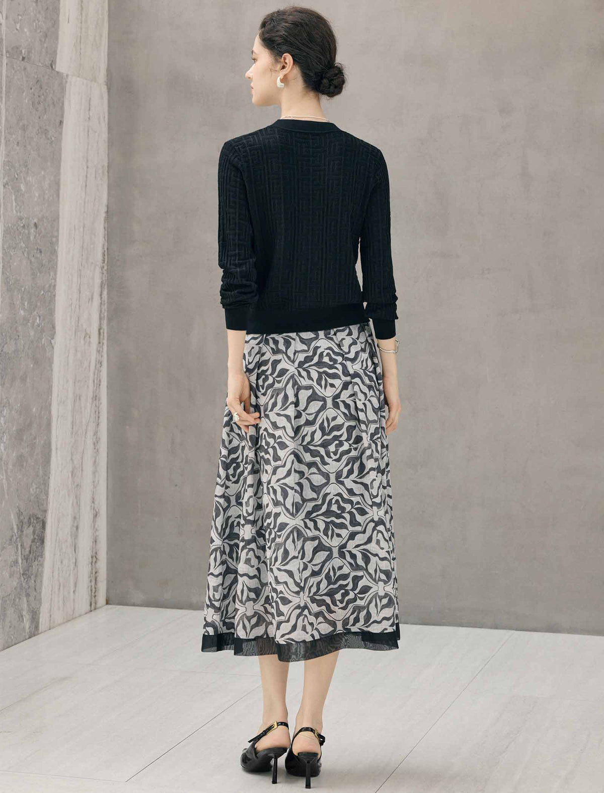 Abstract Floral Print Paneled A-Line Midi Skirt