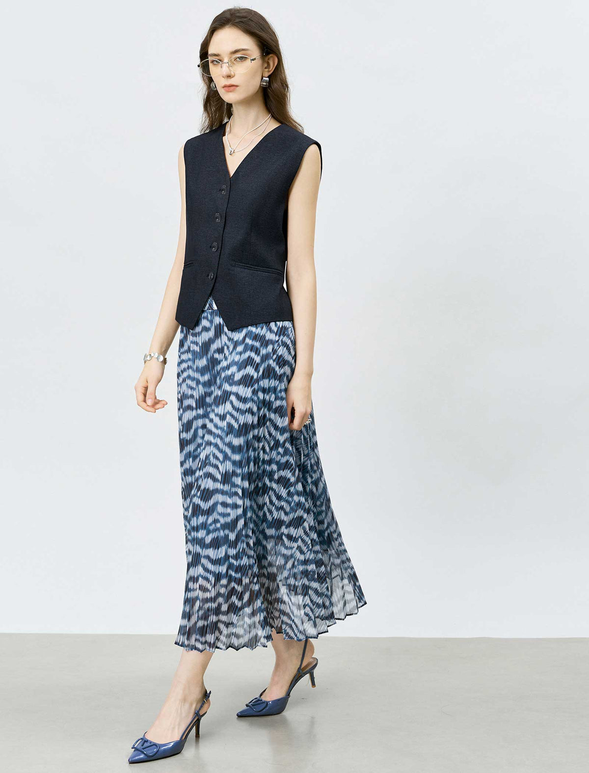 V‑Neck Sleeveless Waistcoat Vest