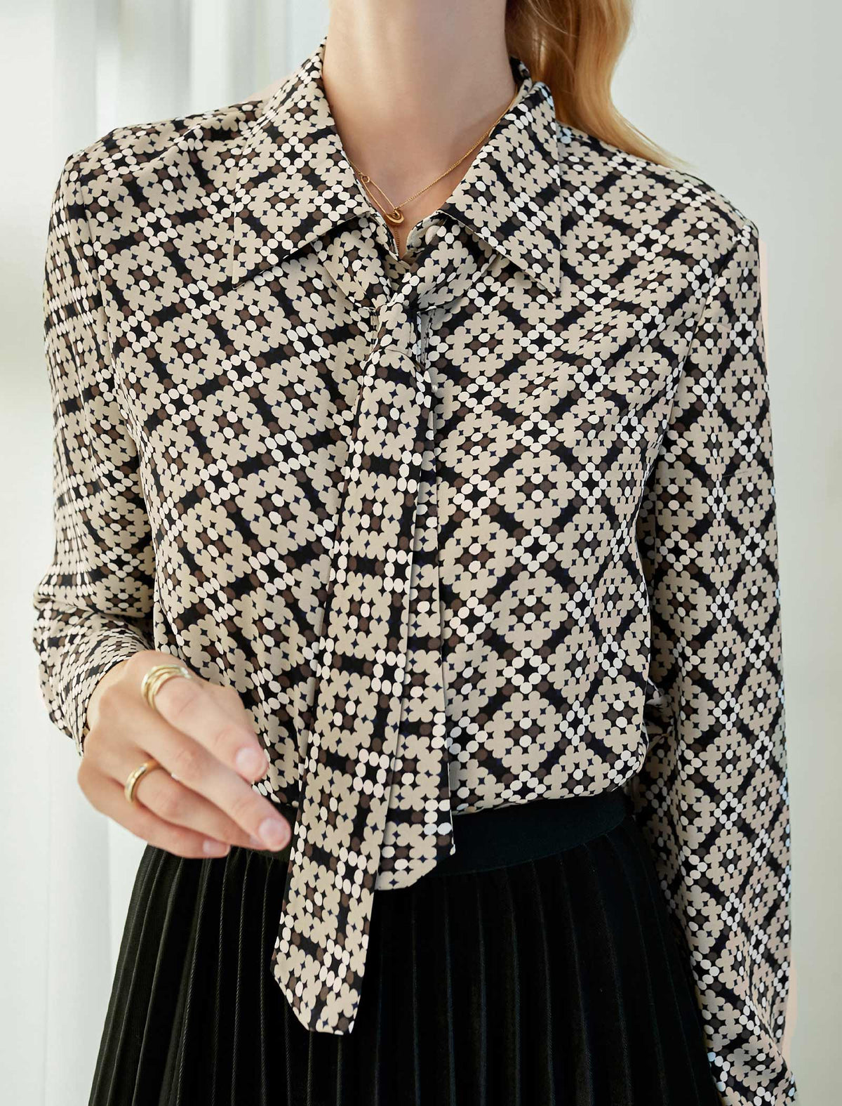 Geometric Detachable Tie-Neck Blouse