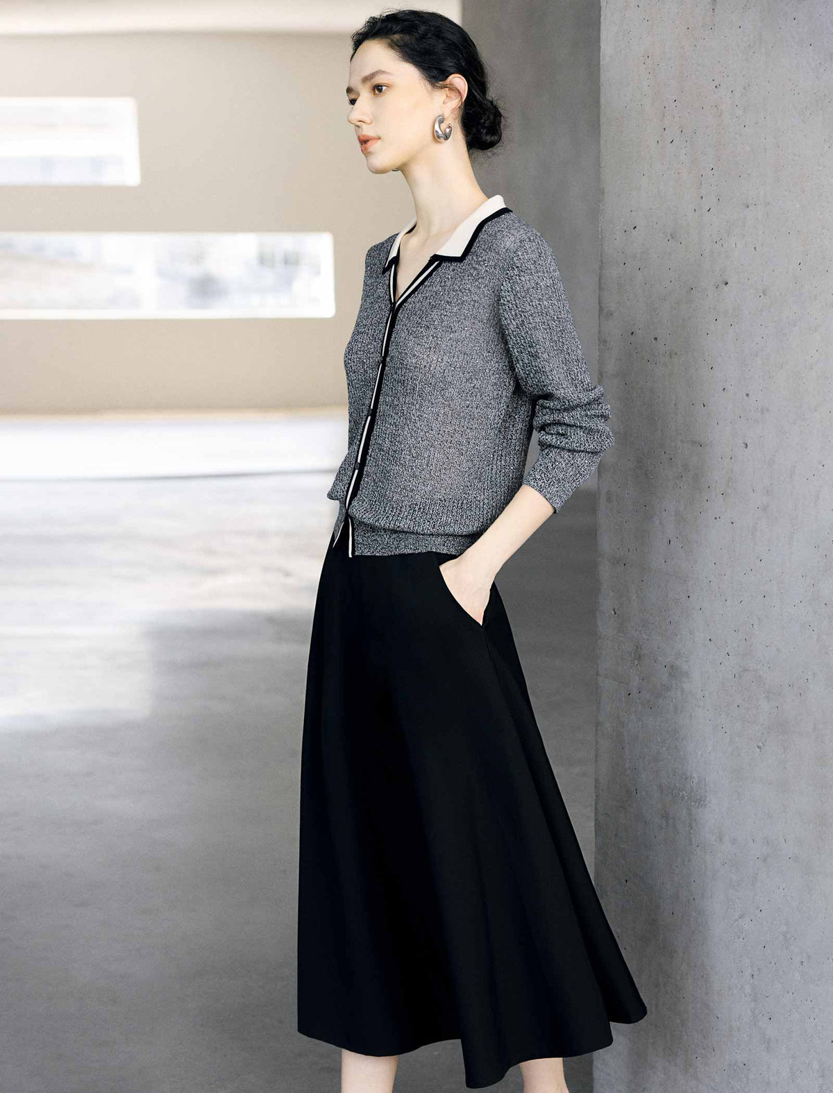 Color Block V Neck Sequin Knit Cardigan