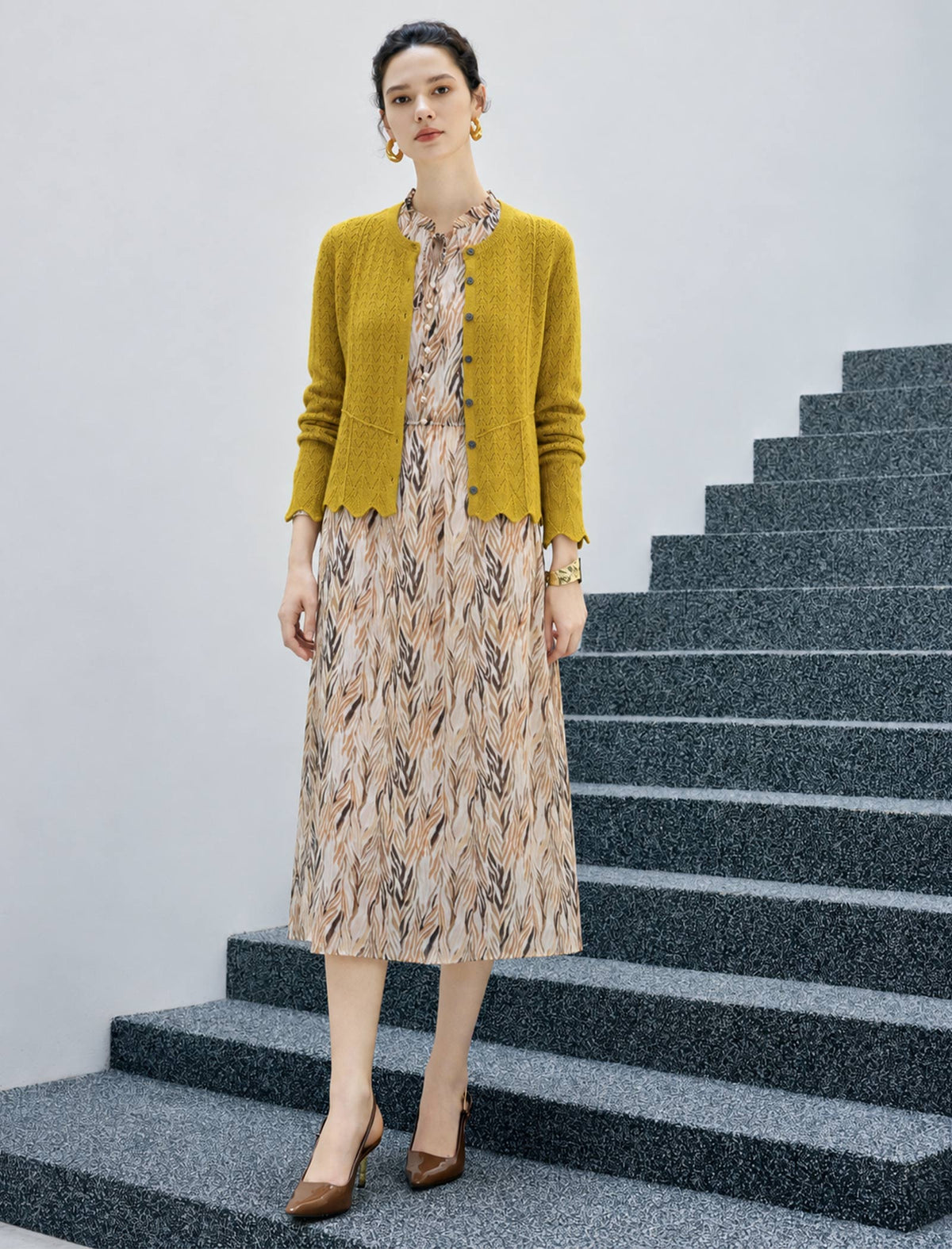 Floral Print Tie Neck Long Sleeve Midi Dress