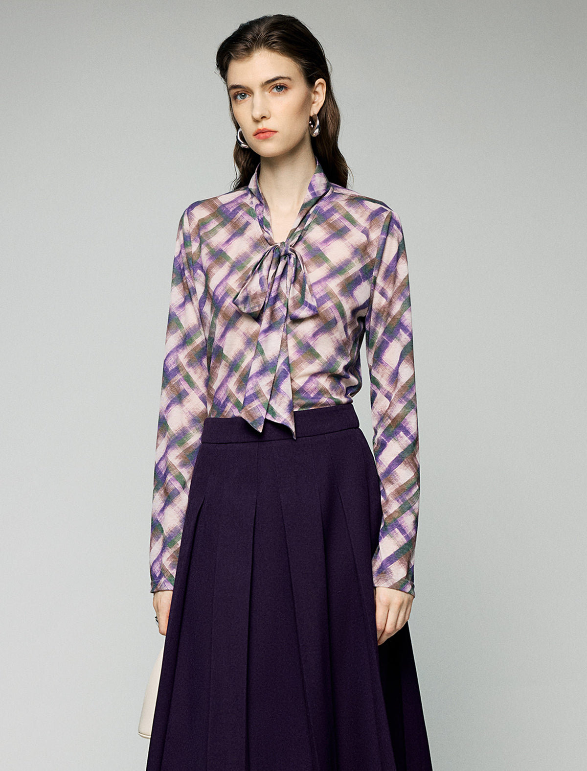 Printed Tie Neck Long Sleeve Knit Top