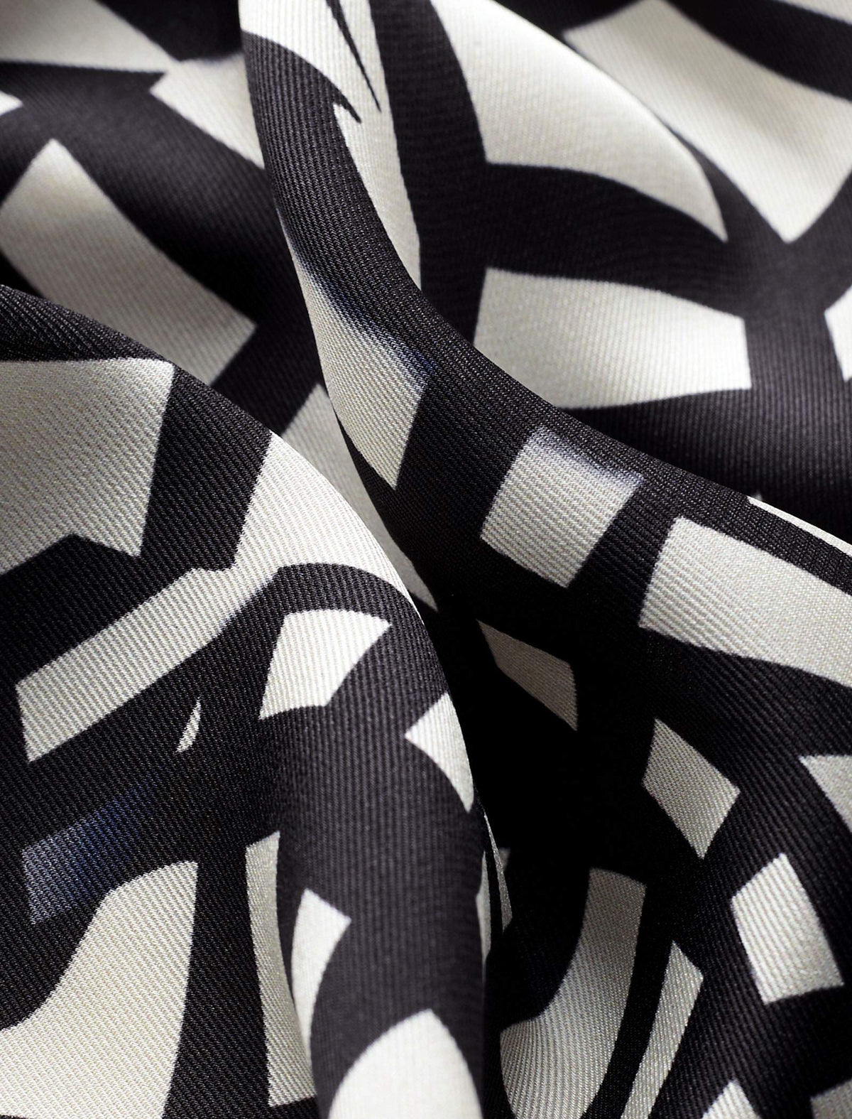 Geometric Print Sleeveless Midi Dress