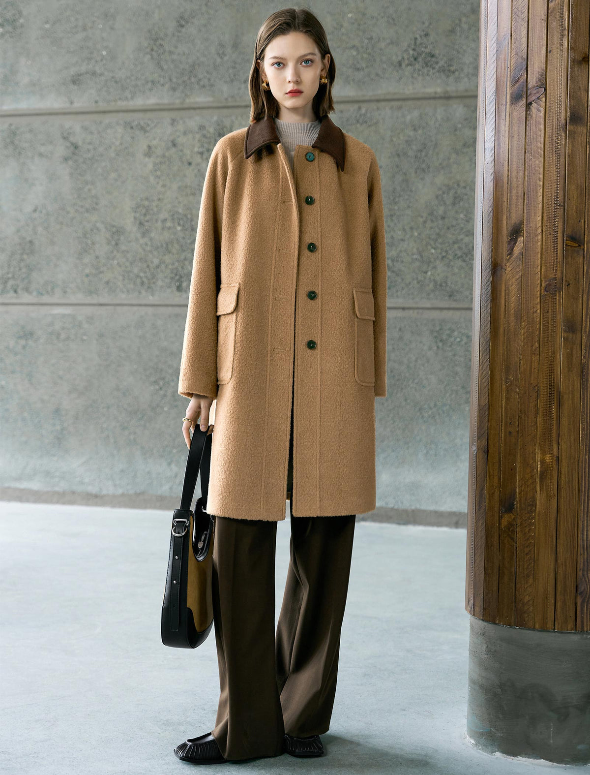 Wool Blend Contrast-Collar Single-Breasted Coat
