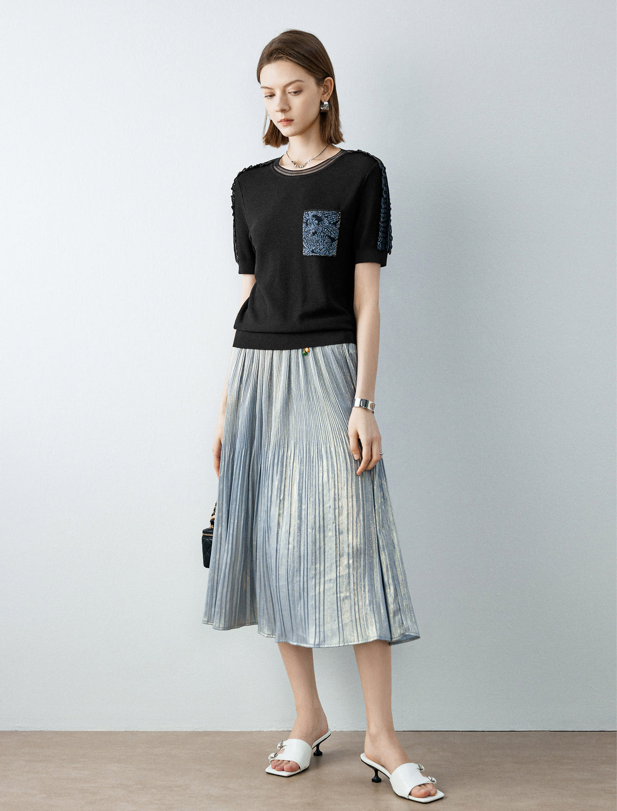 Solid Color Pleated Midi Skirt