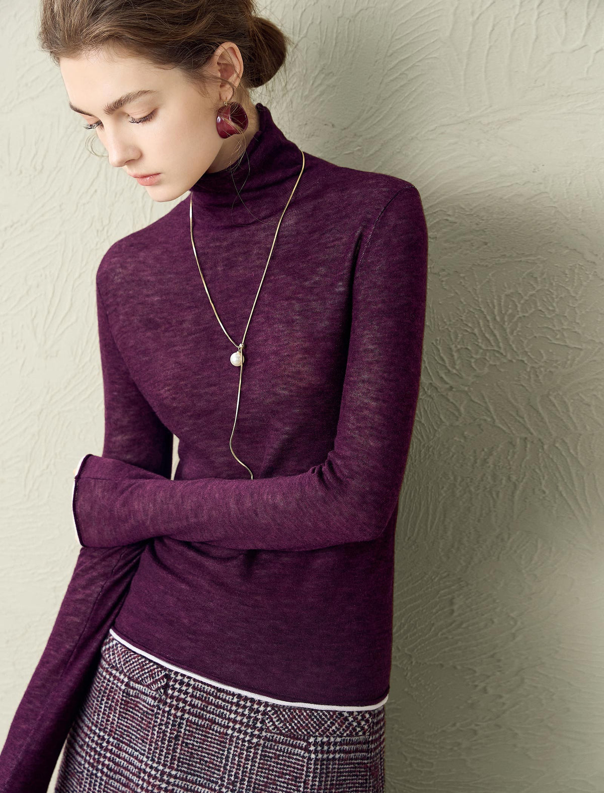 100% Wool Slim Fit High-Neck Knit Top