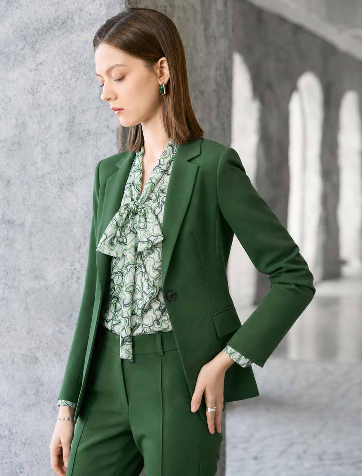 Single-Breasted Tailored Blazer