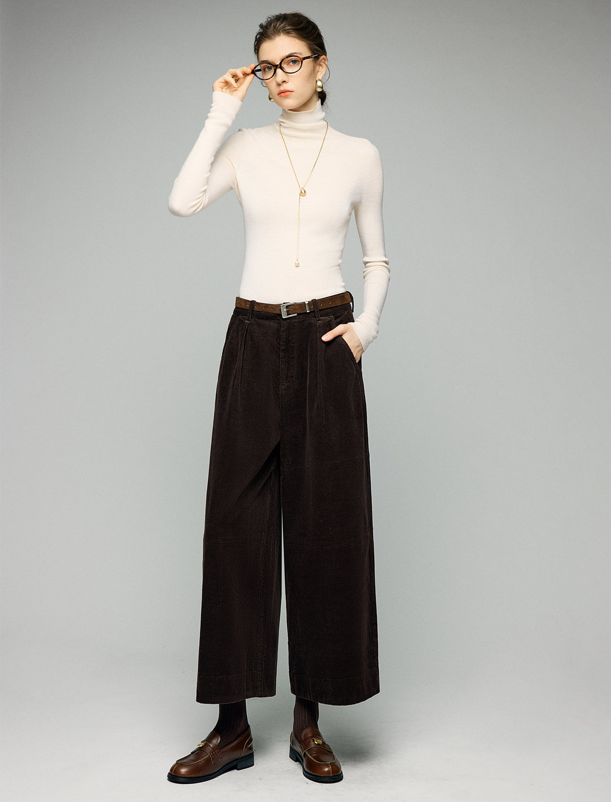 Textured Relaxed Wide-Leg Pants