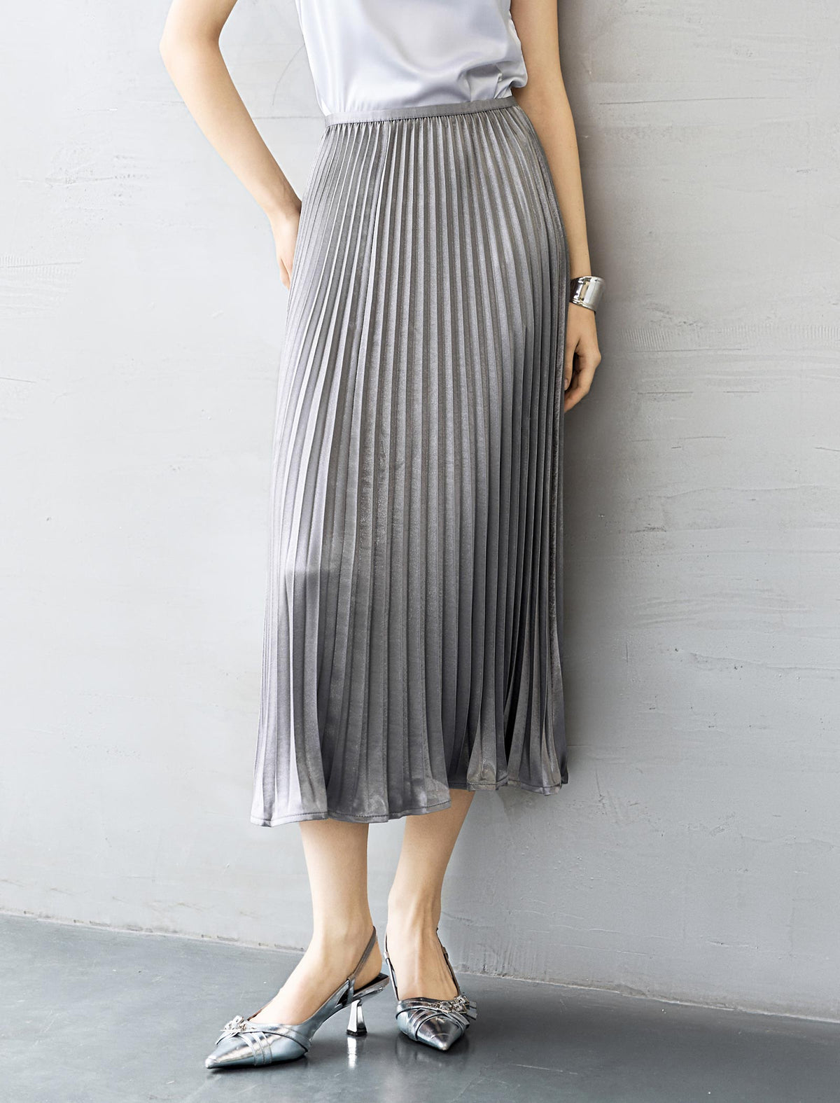 Grey Metallic Pleated Midi Skirt