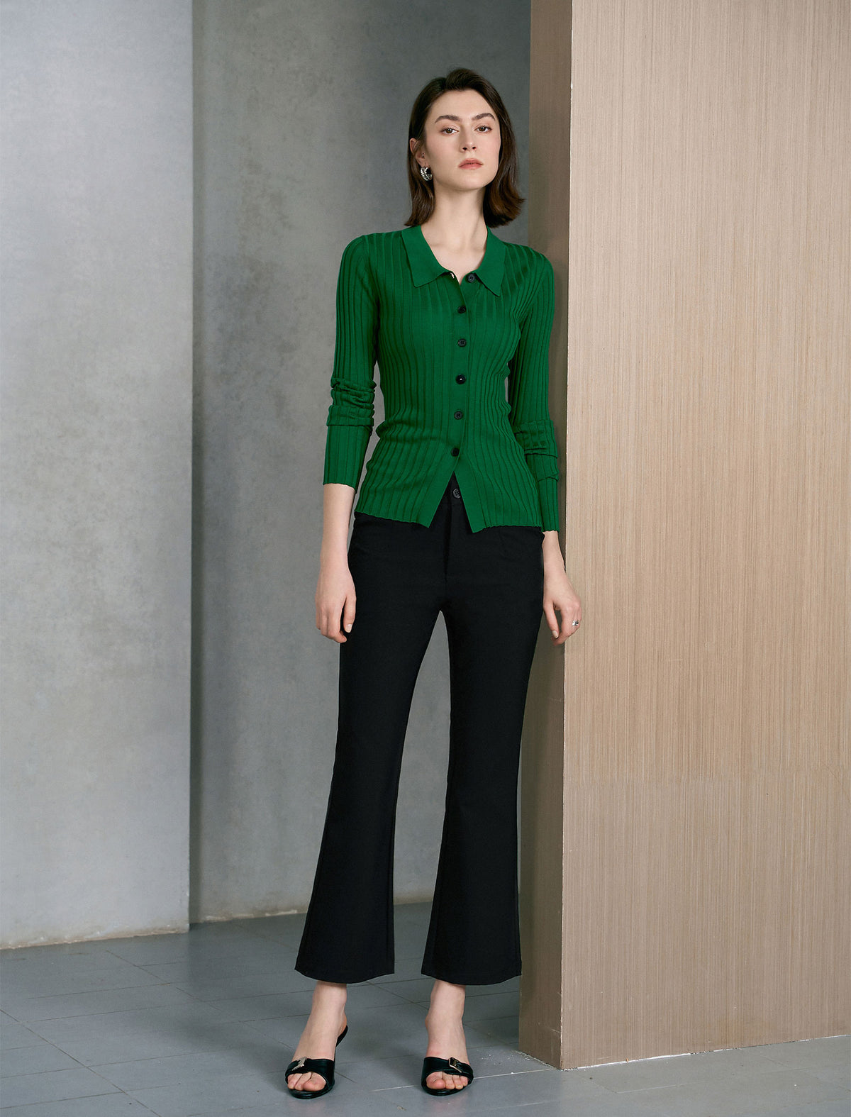 Black Slim Bootcut Close-Fit Ankle-Length Trousers