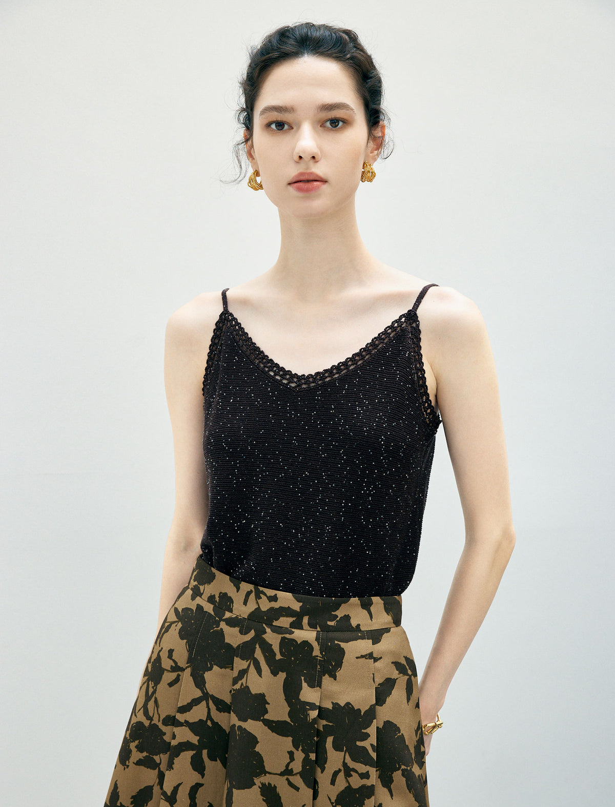 Lace Trim Sequin Scoop-Neck Knit Tank