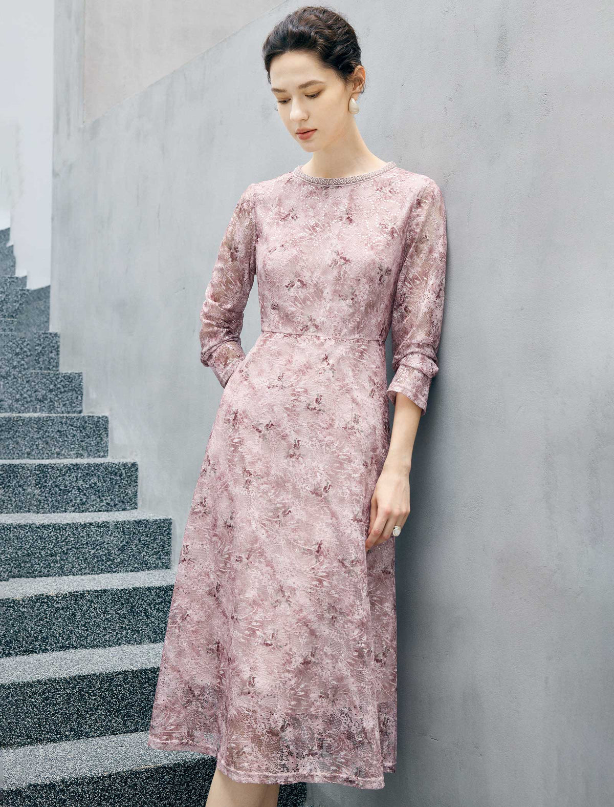 Dusty Pink Beaded Lace Midi Dress