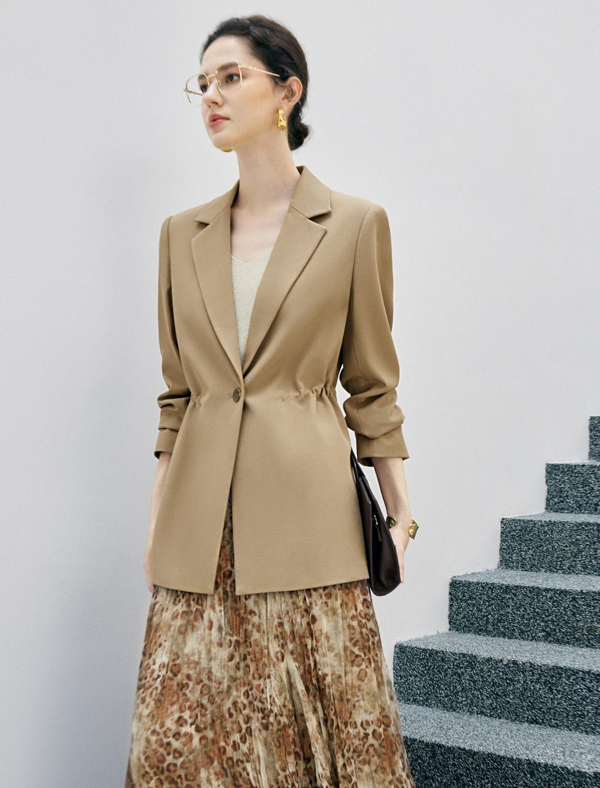 Notched Lapel Drawstring Waist Long Sleeve Jacket