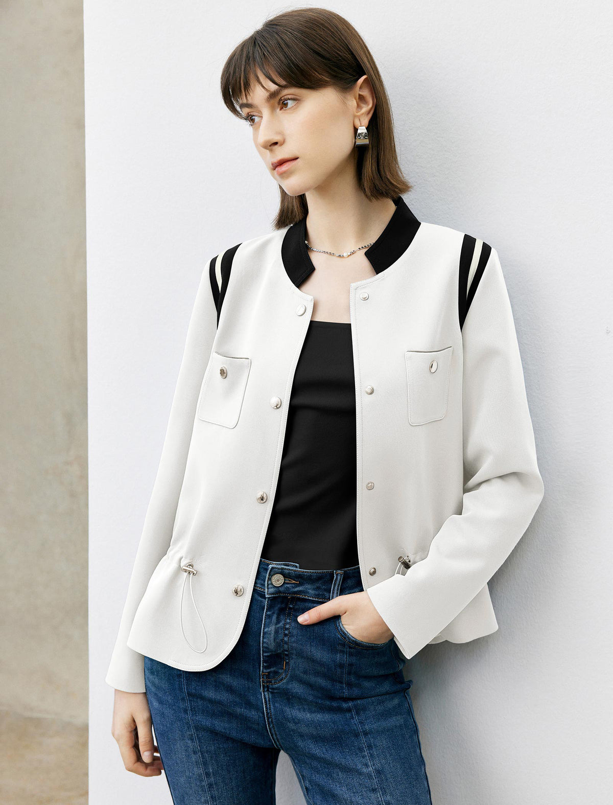 Contrast Collar Buttoned Jacket with Drawstring Waist