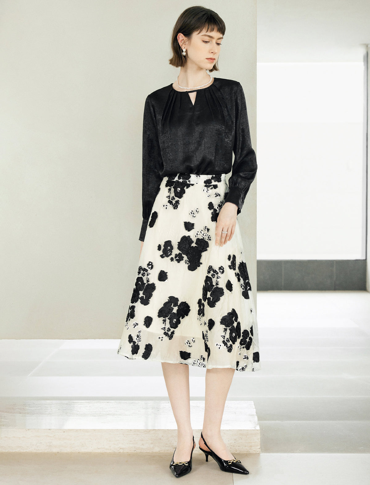 High Waist Floral Jacquard A Line Midi Skirt