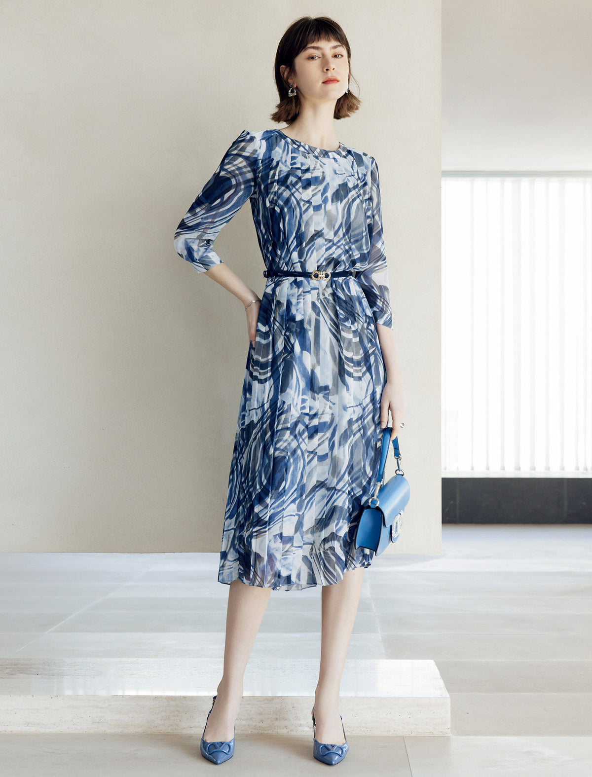 Navy Blue Abstract Print Pleated Midi Dress