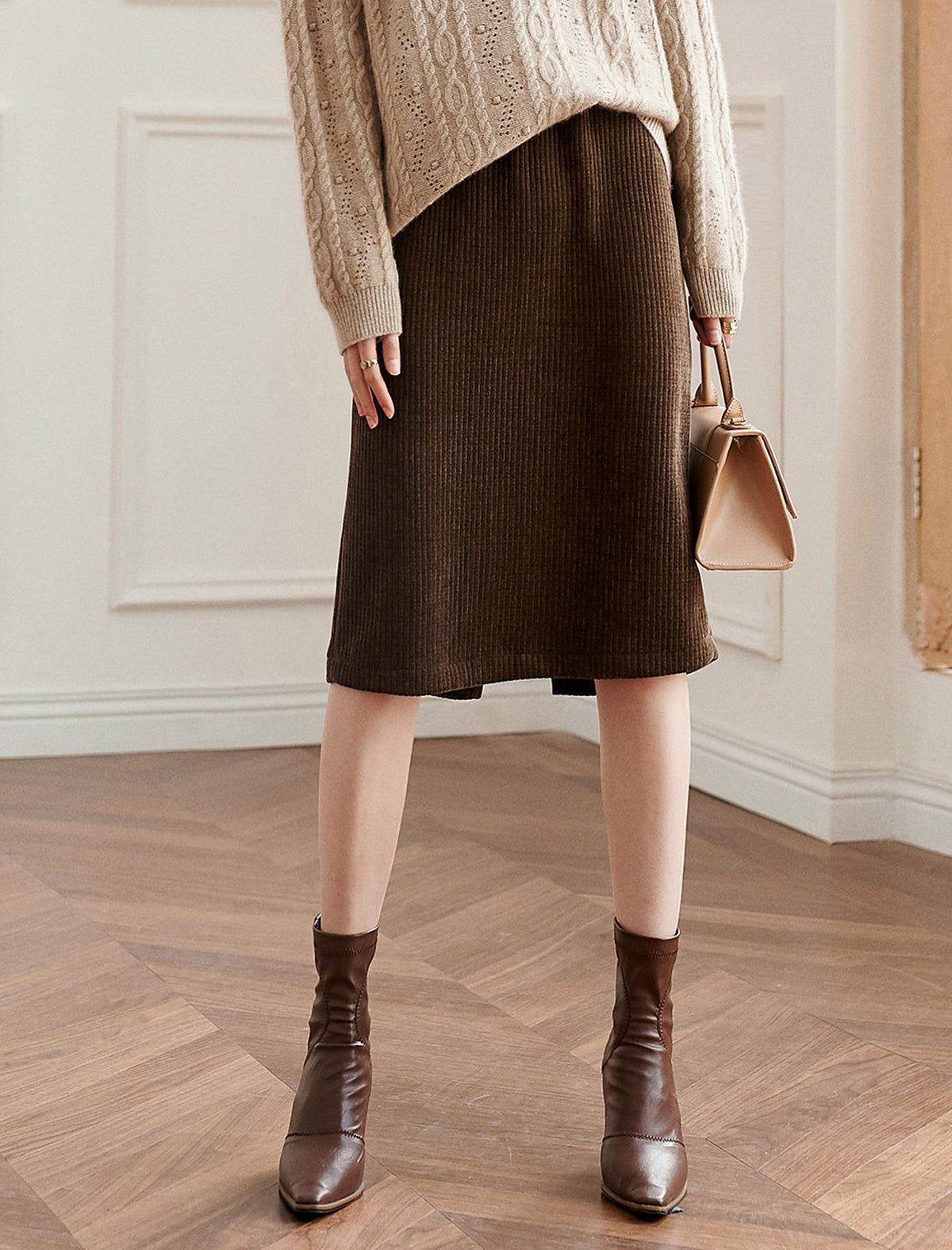 Classic Refined Knit Skirt