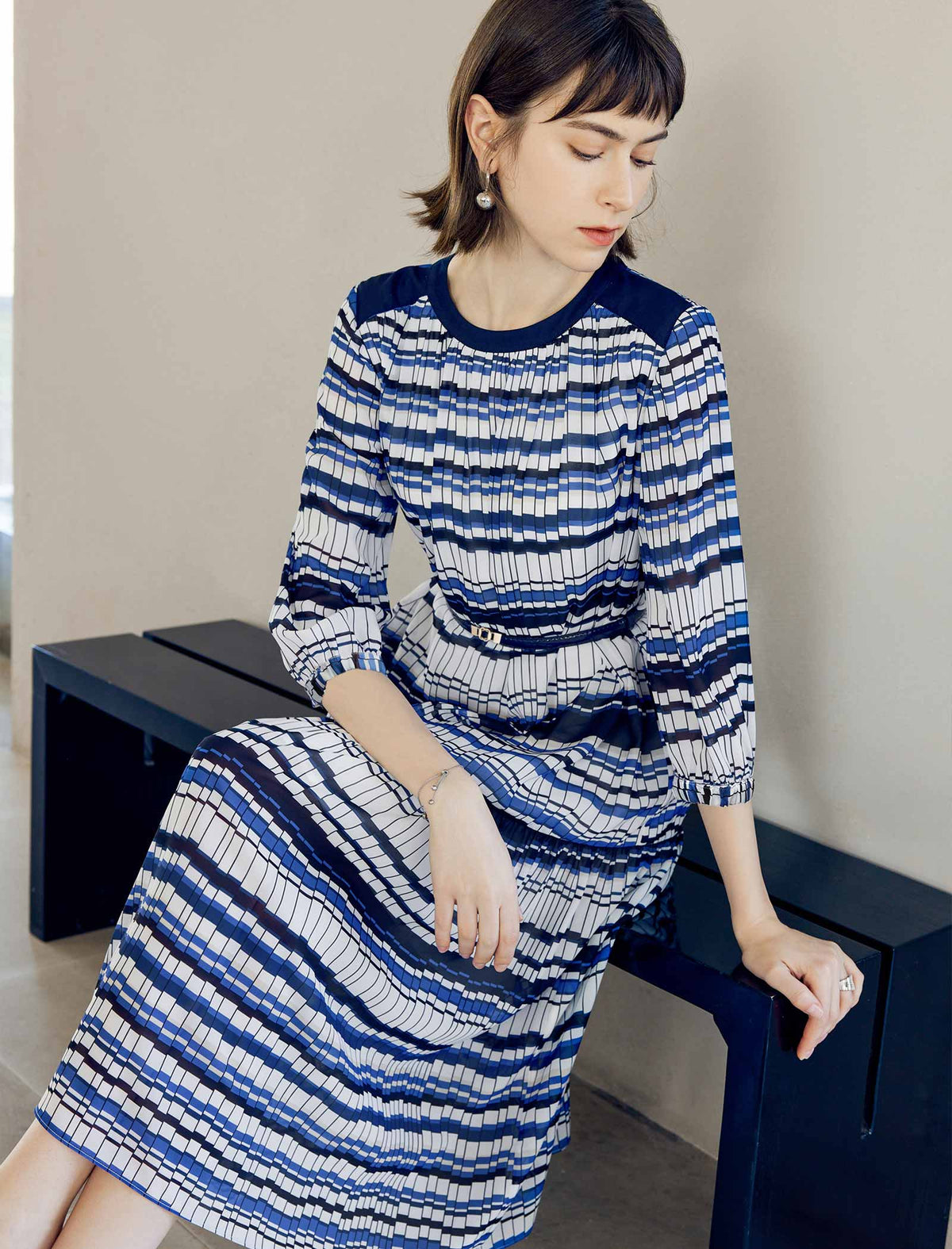 Blue Geometric Stripe 3/4 Sleeve Midi Dress