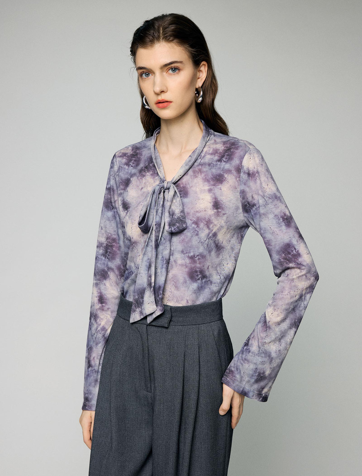 Printed Tie Neck Long Sleeve Knit Top